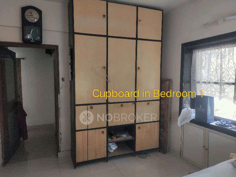 2 BHK Flat In Sea View Chs, Andheri West, Andheri West for Rent  In Andheri West