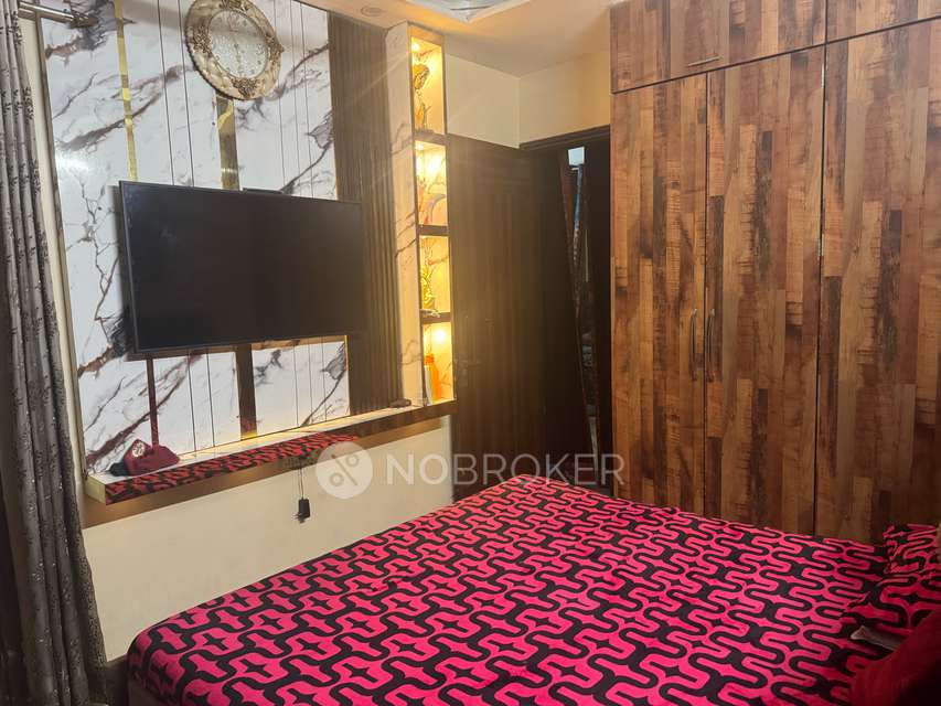 3 BHK Flat In Sector 25 , Rohini for Rent  In Rohini