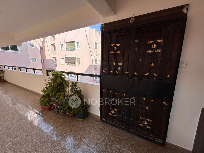 2 BHK Flat In Luxor Apartmnet For Sale  In Kondapur