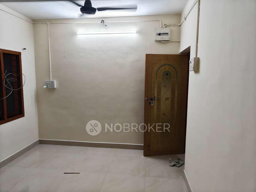 2 BHK Flat In Rohini Gardens R.a.puram for Rent  In Karpagam Avenue R.a Puram