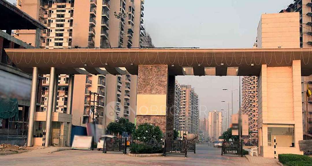 3 BHK Flat In Gaur Central Society for Rent  In Gaur City 1