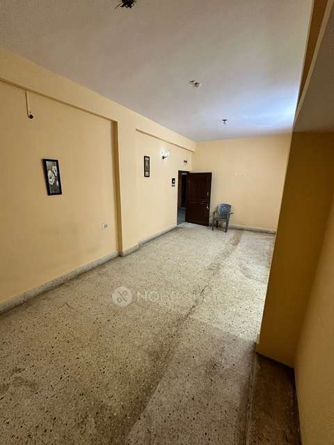 2 BHK Flat In Yousufain Apartment For Sale  In Baba Patel Dairy Farm
