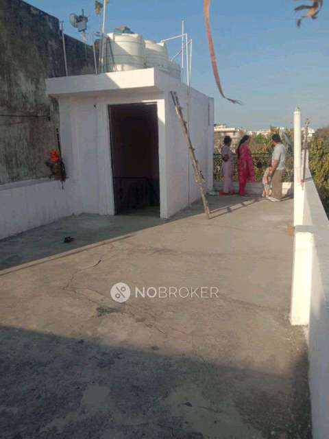 2 BHK House for Rent  In Tri Nagar
