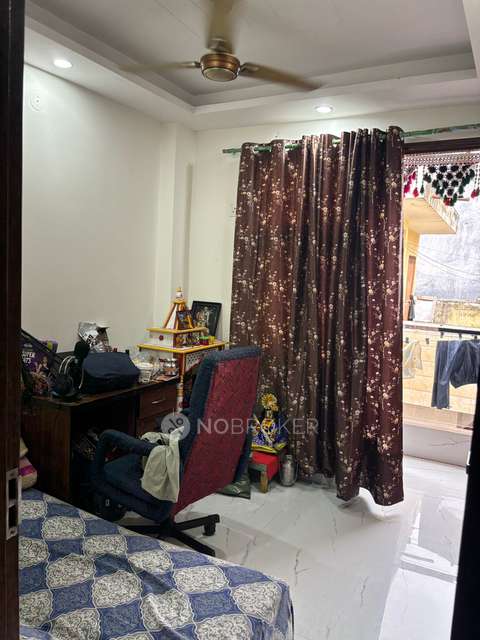 3 BHK Flat For Sale  In Mandawali