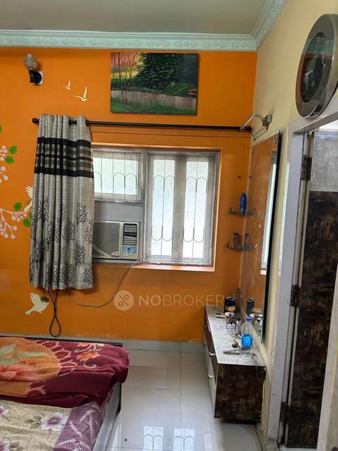 2 BHK Flat In Gayatri Apartments Banjara Hills For Sale  In Banjara Hills