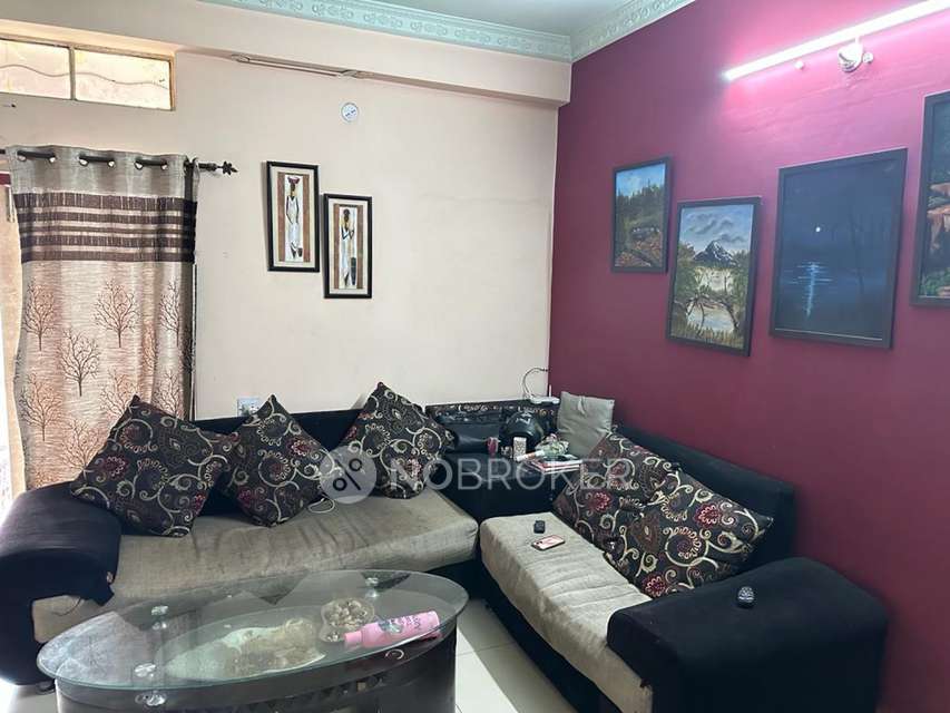 2 BHK Flat In Gayatri Apartments Banjara Hills For Sale  In Banjara Hills