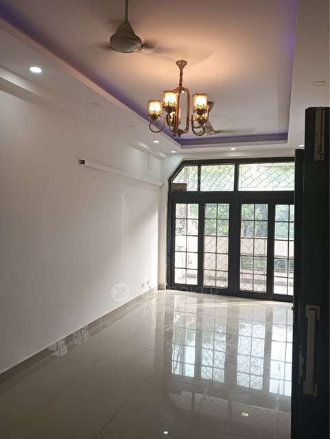 3 BHK House for Rent  In Chittaranjan Park, New Delhi