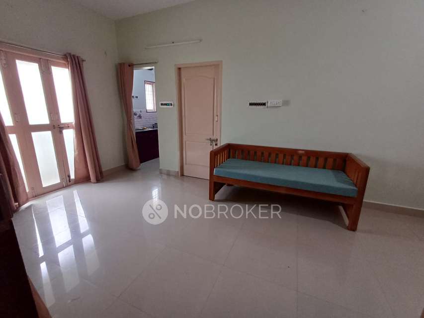 PG for Girls in Old Pallavaram