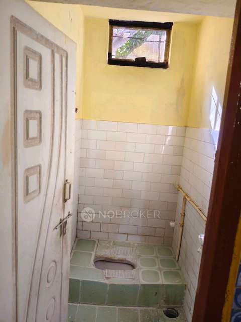 2 BHK Flat In Janapriya Shelter Phase 3 Block 2  For Sale  In Brindavan Colony Bollaram