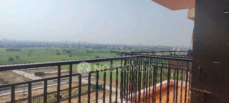 2 BHK Flat In Laxmi Apartments, Sector 99a for Rent  In Sector 99a