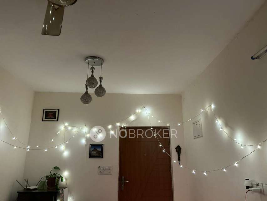 Single Room for Female In 2 BHK  In Concorde Tech Turf In Concorde Tech Turf  Electronic City Phase I, Shikaripalya Main Rd, Shikaripalya, Maragondanahalli, Bengaluru