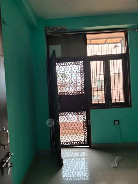 2 BHK Flat In Dlf Ankur Vihar For Sale  In Ghaziabad, Ghaziabad District, India