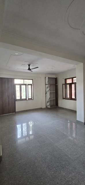3 BHK Flat In Dlf Chattarpur Farms, Chhattarpur, New Delhi for Rent  In Chhattarpur, New Delhi