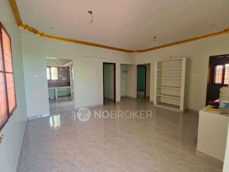 2 BHK House for Rent  In X4w2+gq3, Kundrathur, Manancherry, Chennai, Tamil Nadu 600069, India