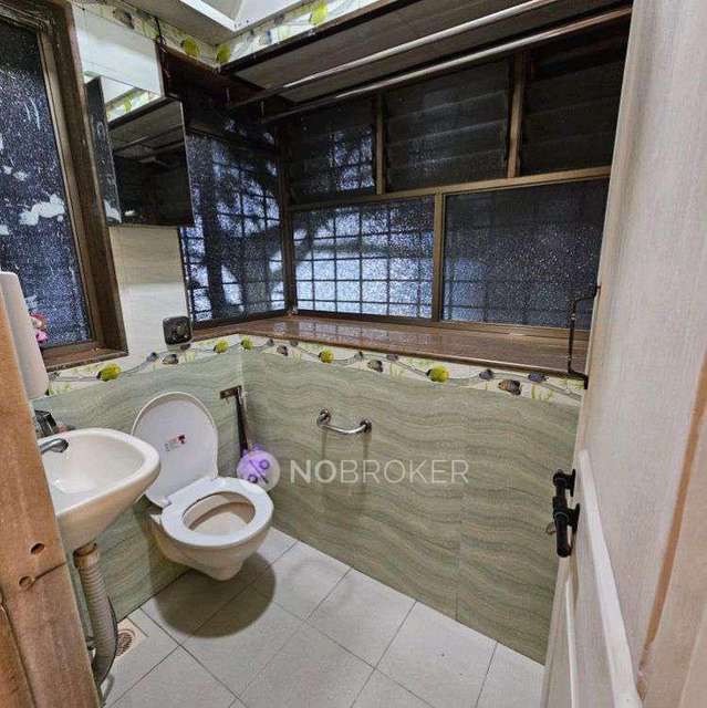 2 BHK Flat In Cidco Creek View Chs For Sale  In Creek View Chs