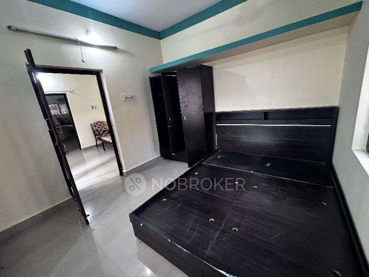 1 BHK Flat In Chirayu Nivasa  for Rent  In  Lakkasandra