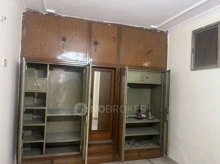 3 BHK House for Rent  In Pitampura