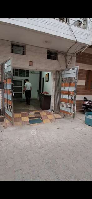 Commercial Property in Old Faridabad, Faridabad for sale 