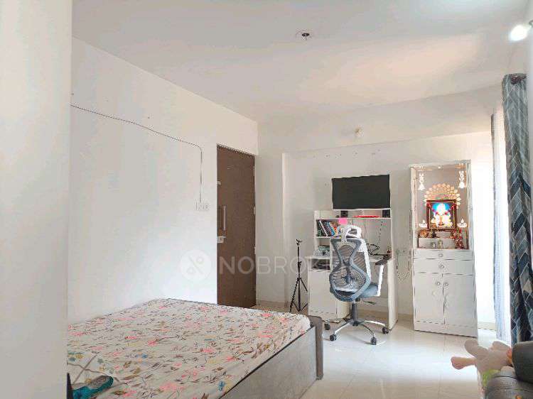 1 BHK Flat In Majestique Magnum for Rent  In Majestique Magnum A-wing, Majestique Magnum, 11, 4, Pisoli Rd, Behind Dharmavat Petrol Pump, Anthon Nagar, Pisoli, Pune, Maharashtra 411060, India