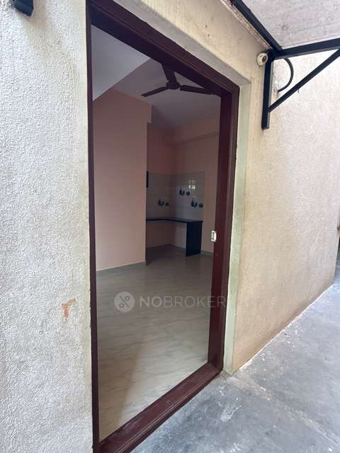 1 RK Flat In Home for Rent  In Cox Town