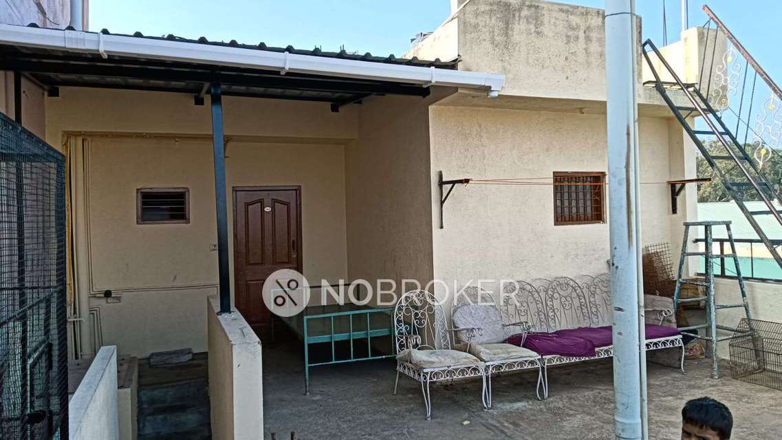 2 BHK House for Rent  In  Dooravani Nagar