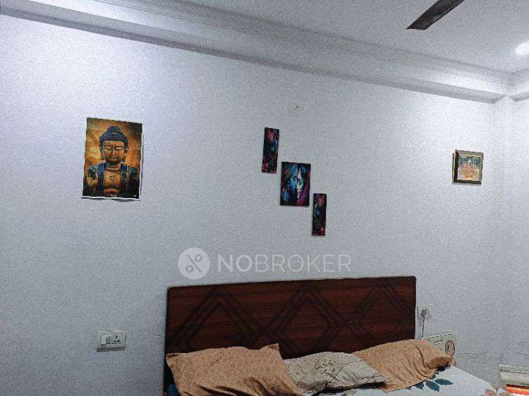 2 BHK House for Rent  In Beta 1 E Block