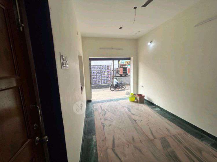 Shop in Porur, Chennai for Rent 