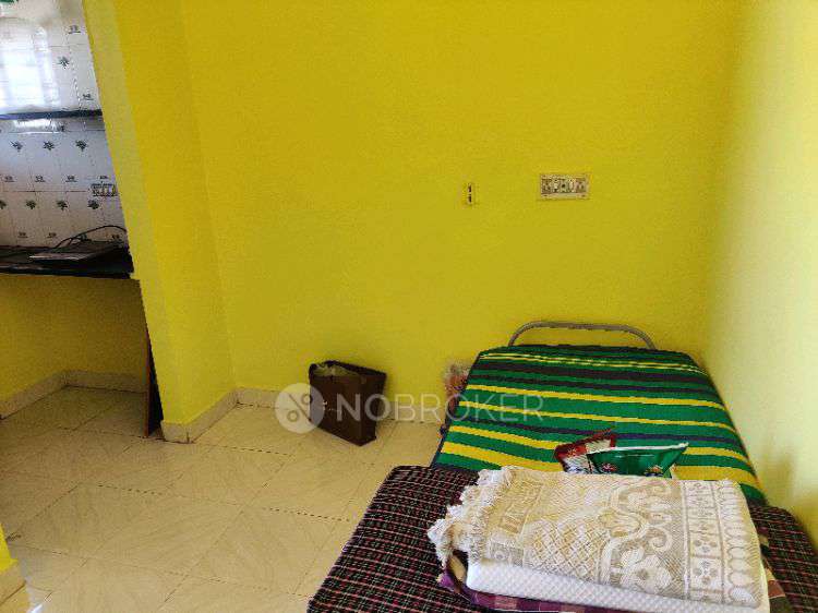 Shared Room for Male In 1 BHK  In 140, Hoodi, Bengaluru, Karnataka 560048, India
