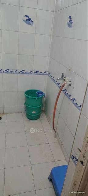 Shared Room for Male In 2 BHK  In Dattawadi