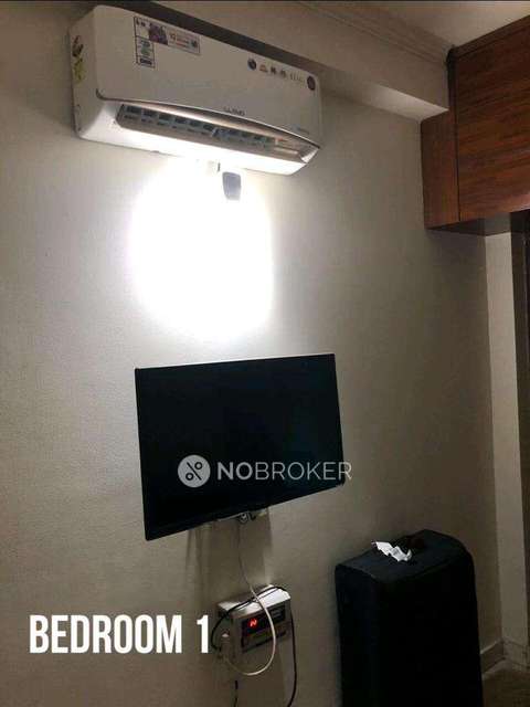 2 BHK Flat In Royal White House Apartment For Sale  In Vasant Kunj