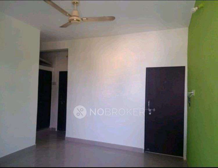 Single Room for Male In 2 BHK  In Tingre Nagar