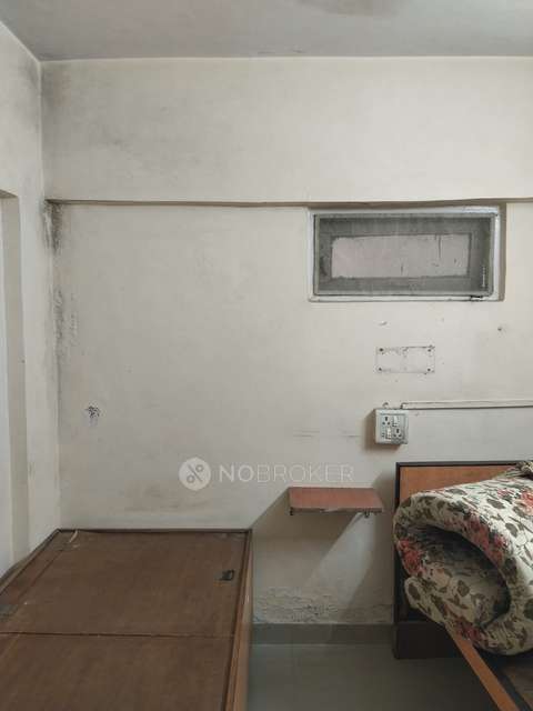 1 BHK Flat In Sachita Apartment for Rent  In Borivali West