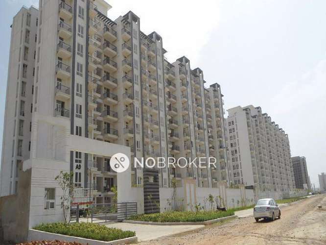 3 BHK Flat In Tulip White, Sector 69 For Sale  In Tulip White Apartments