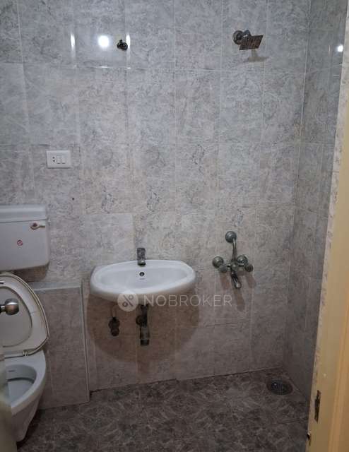 2 BHK Flat In Prince Village Phase Ii, Tondiarpet For Sale  In Tondiarpet