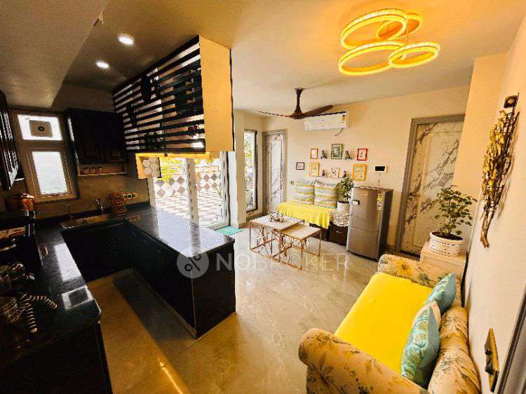 2 BHK House for Rent  In 932, Dlf Phase 5, Sector 43, Gurugram, Haryana 122009, India