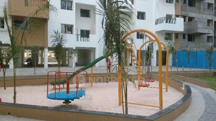 1 BHK Flat In Pristine City for Rent  In 157, Bjs College Rd, Phase 1, Wagholi, Bakori, Maharashtra 412207, India