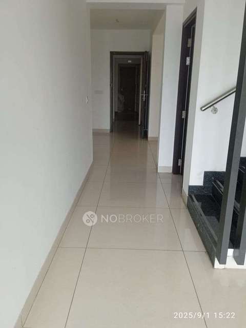 4+ BHK Flat In Appartment For Sale  In Saidapet