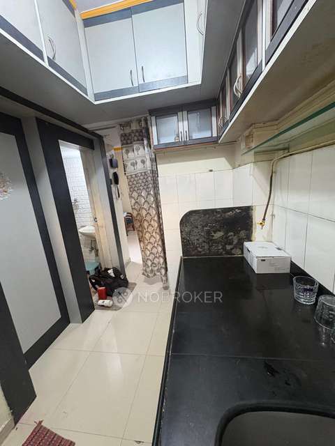 1 BHK Flat In Lokhandwala Spring Leaf, Kandivali East, Mumbai for Rent  In Kandivali East, Mumbai