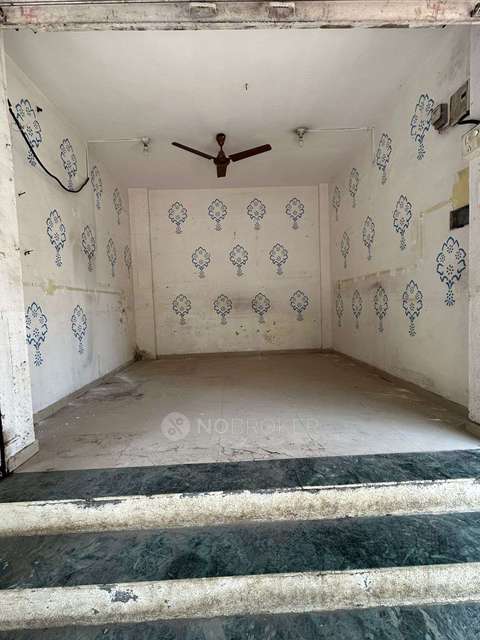 Shop in Vallabh Nagar, Pune for Rent 