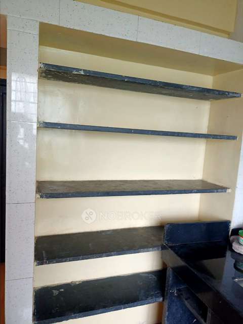 1 RK Flat In Apartment for Rent  In Hamal Nagar