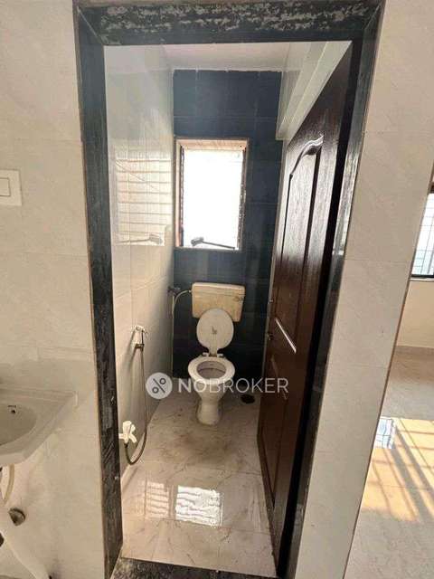 1 BHK Flat In Vatsalya Chs Kandivali West For Sale  In Vatsalya Co Op Housing Society Near Ganesh Mandir Bus Stop Charkop Sector 8 Kandivali West 400067