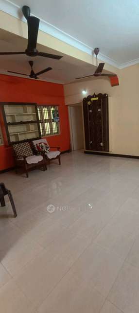 1 BHK House for Rent  In 12-21, 12-21, Mettukazhani St