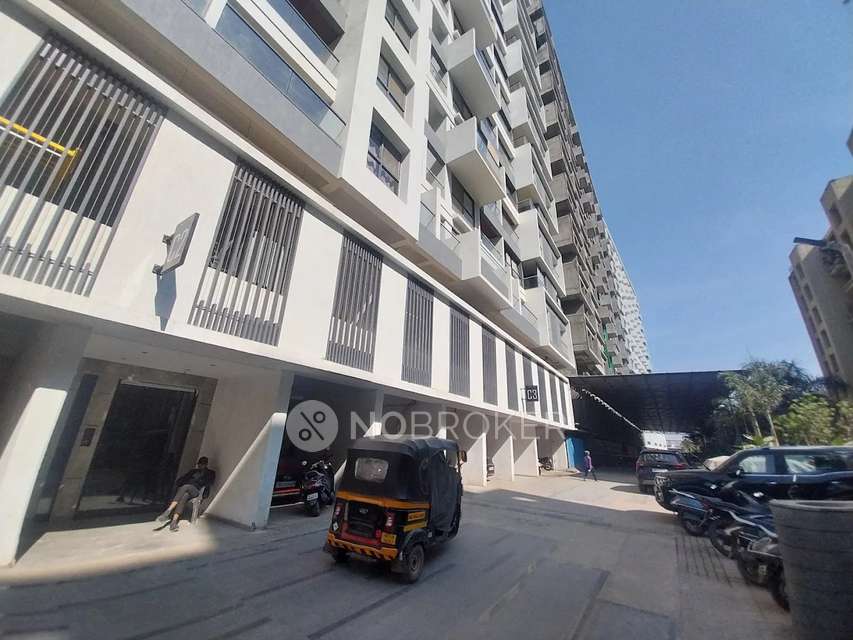 3 BHK Flat In Majestique Signature Towers for Rent  In Baner