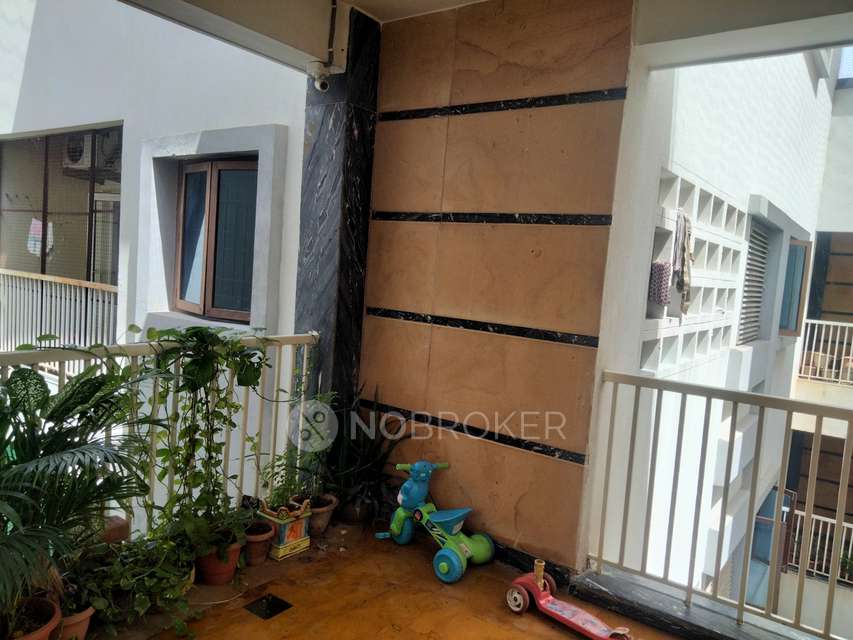 3 BHK Flat In Nivee South Park For Sale  In Serilingampalle &#40;m&#41;