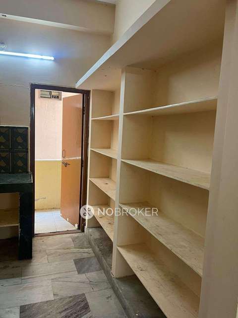 2 BHK Flat In Srinivasa Aapartment For Sale  In Amberpet