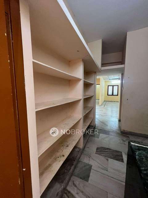 2 BHK Flat In Srinivasa Aapartment For Sale  In Amberpet