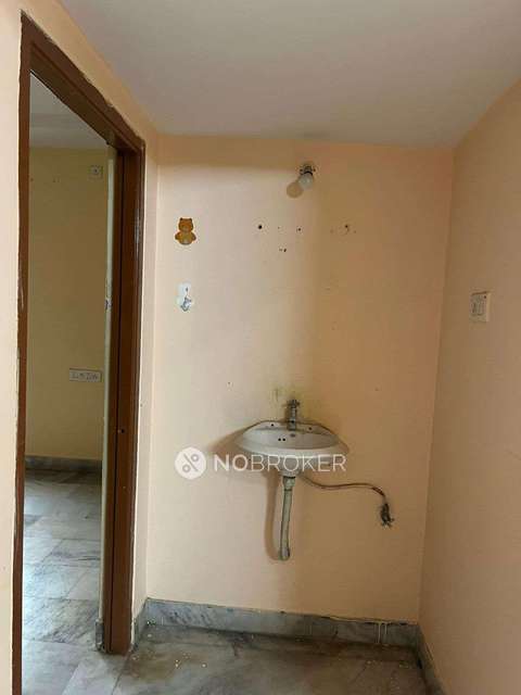 2 BHK Flat In Srinivasa Aapartment For Sale  In Amberpet