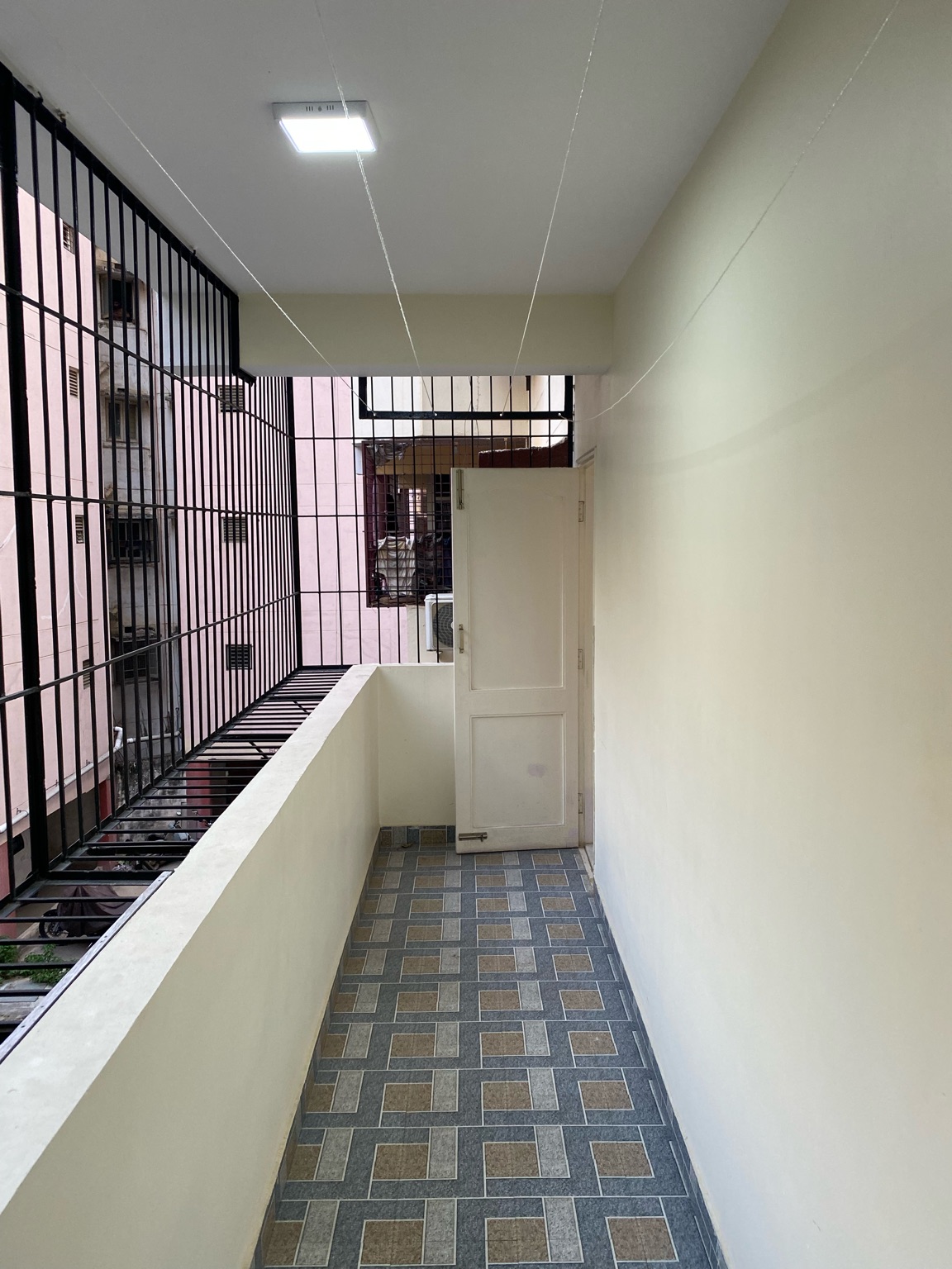 Shanthi Park Apartments