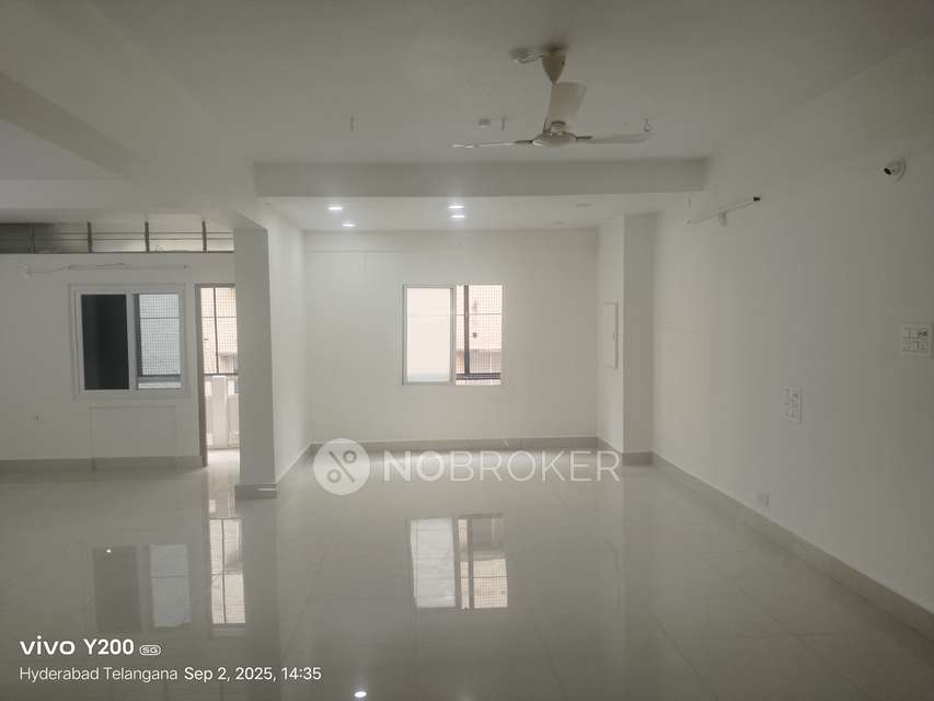 Shop in Rtc Cross Road, Hyderabad for Rent 