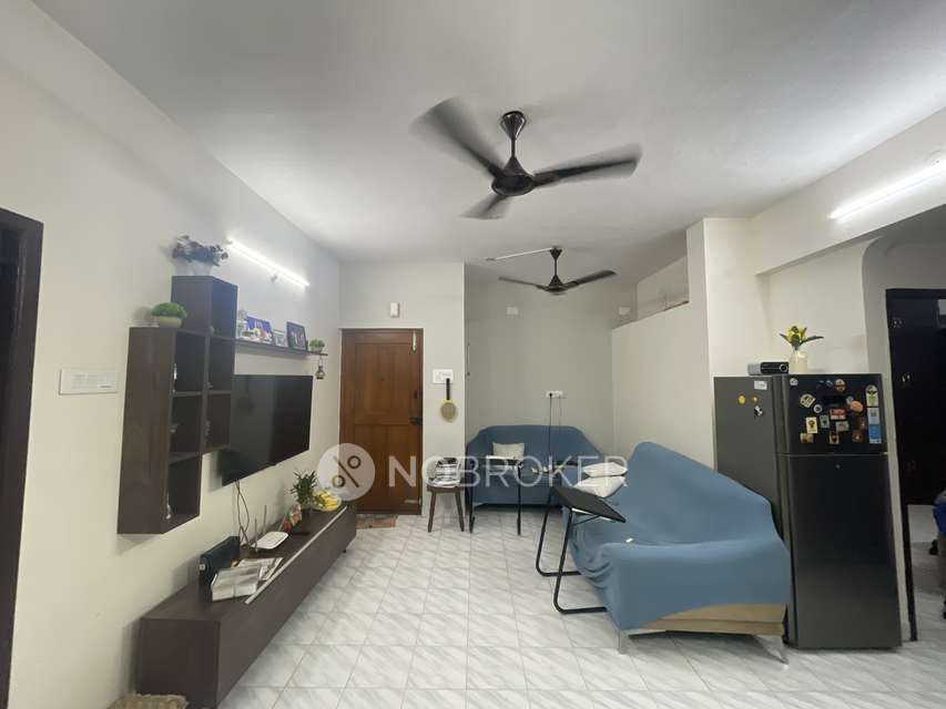 2 BHK Flat In Near Green Garden Apartments, Anna Nagar for Rent  In Annanagar East